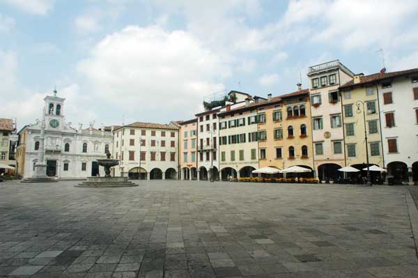 Piazza_san_giacomo